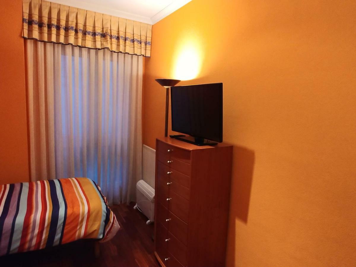 Hogar, A Modo De Hotel กิฮอน ภายนอก รูปภาพ